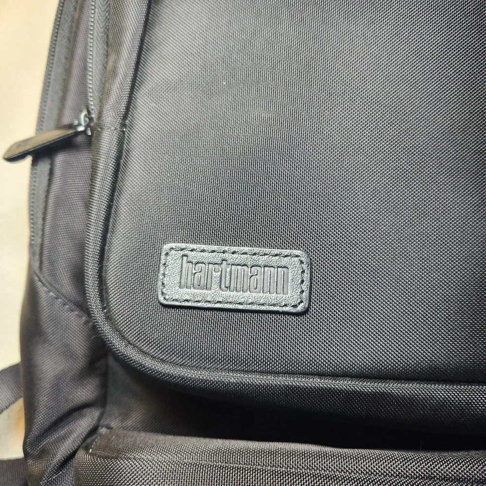 HARTMANN Minimalist Backpack Business Travel Laptop Airplane Flight Black Nylon